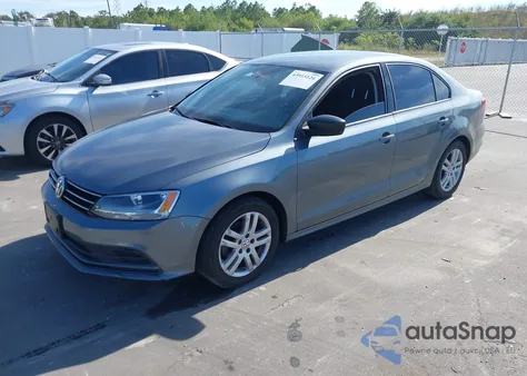 2015 Volkswagen Jetta 2.0L S z USA, uszkodzony, nr VIN 3VW2K7AJXFM215682